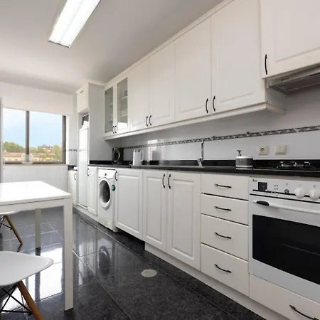 Lobo Apartment Guimaraes