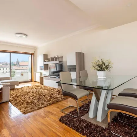 Lobo Apartment *